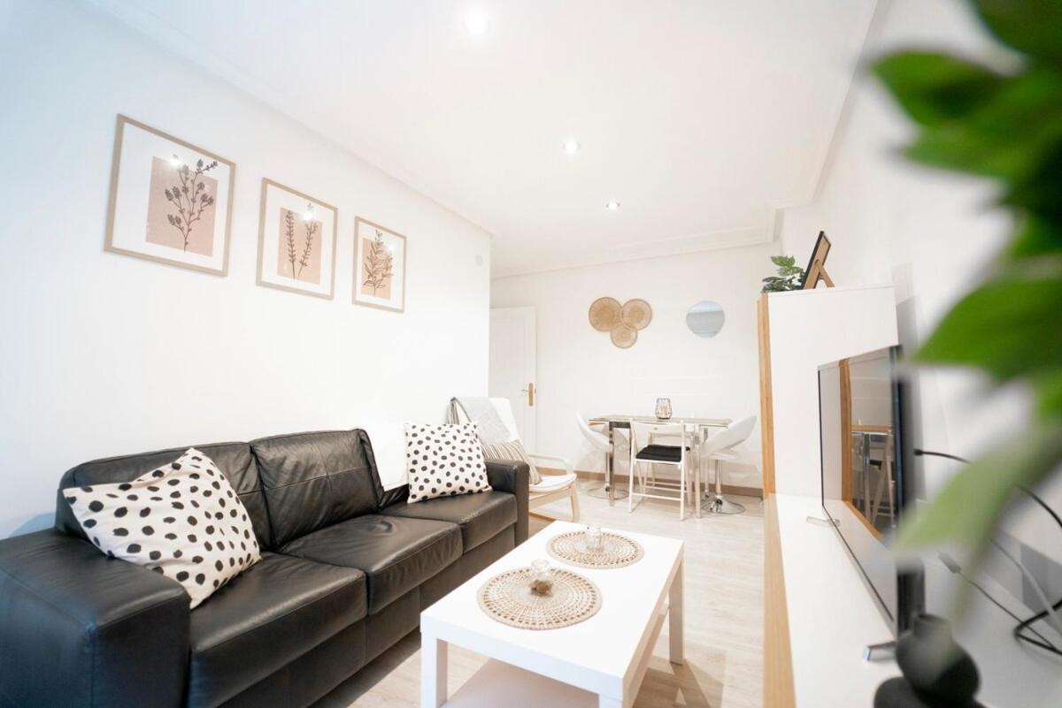 Apartamento Avenida De Castilla Gijón Kültér fotó