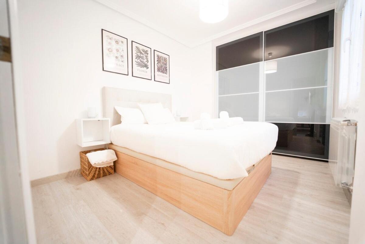 Apartamento Avenida De Castilla Gijón Kültér fotó